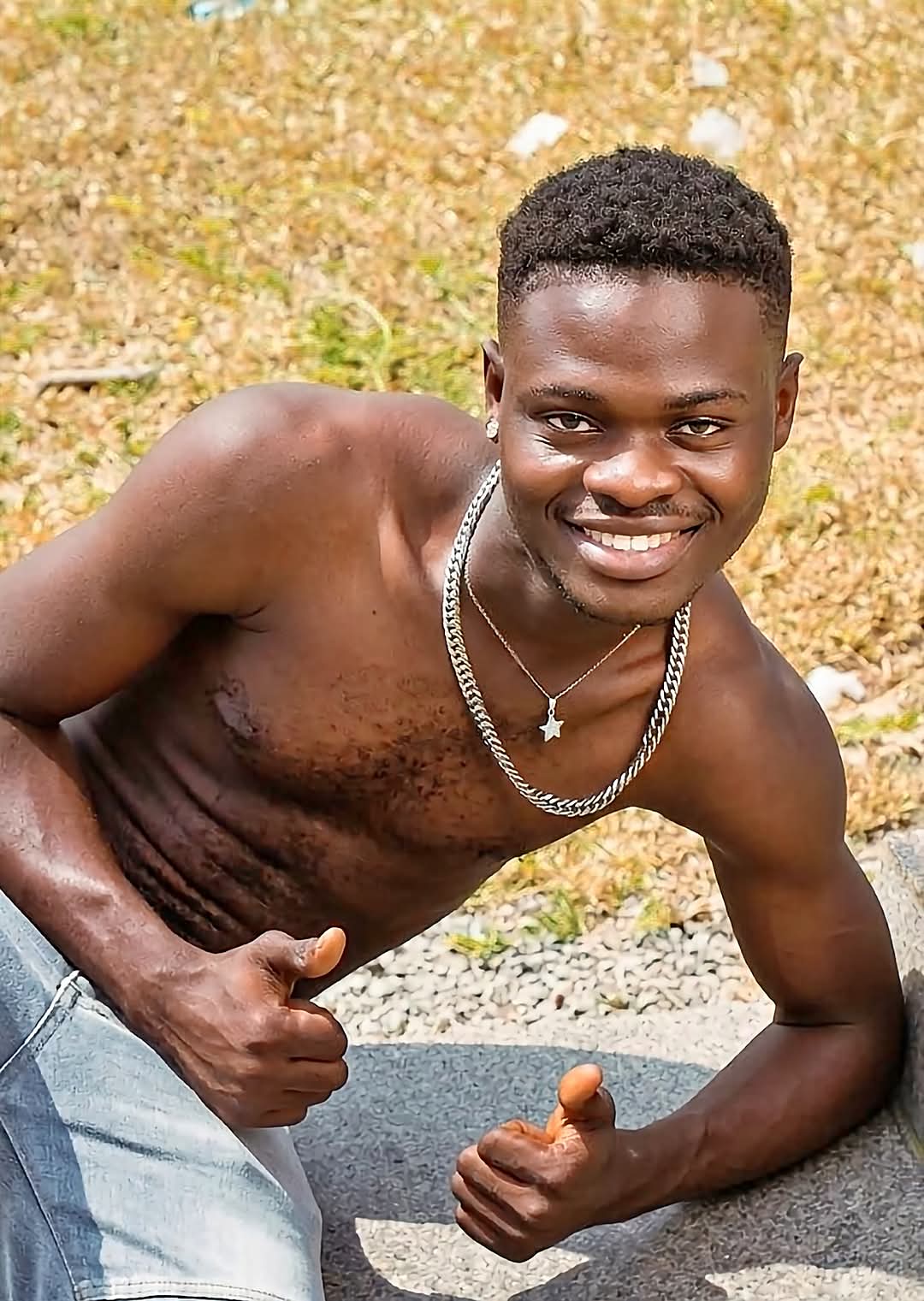 B-CHAMSY
