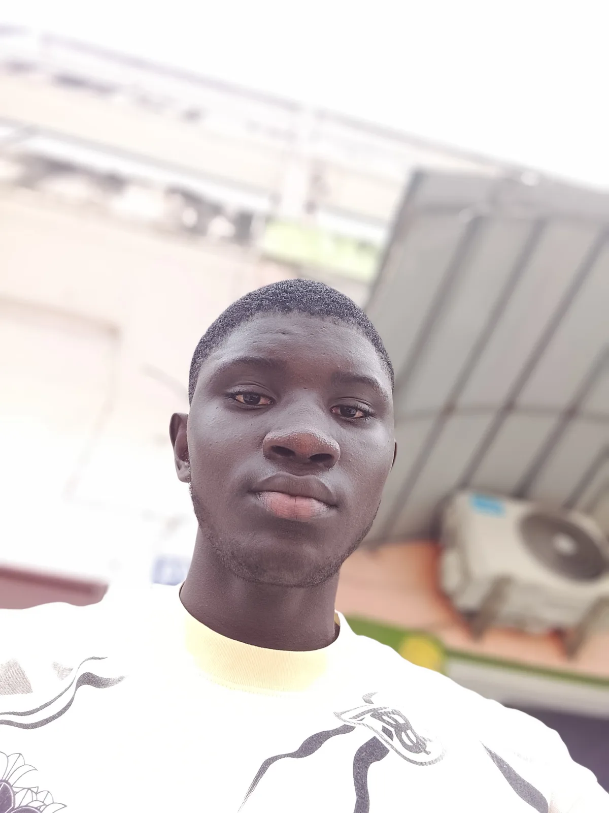 LE POSITIF